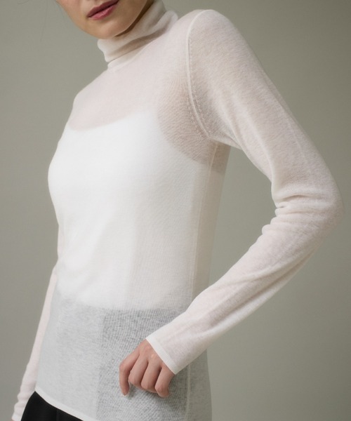 I.T.'S international(イッツインターナショナル)の「ハイネックニットプルオーバー《Melty air wool》(ニット/セーター・レディース・オフホワイト/ブラック/グレー/ピンク/ブルー・フリー)」の21枚目の写真