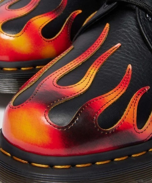 セール】Dr. MARTENS 1461 FLAME 3 HOLE SHOE(ドクターマーチン 1461 セール】Dr. MARTENS 1461 FLAME 3 HOLE SHOE(ドクターマーチン 1461