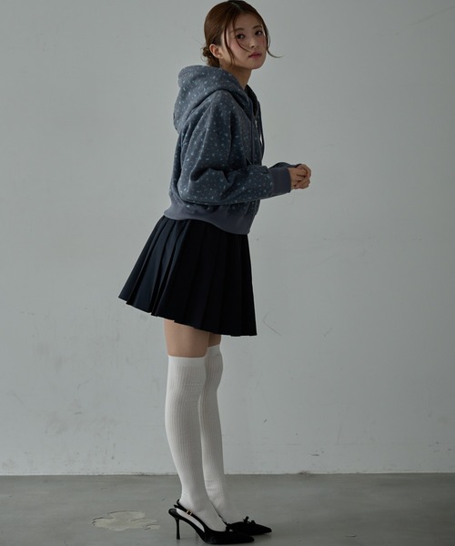 Nadana（ナダナ）の「プリーツミニスカート（スカート・レディース・チャコールグレー/ネイビー・FREE）」の14枚目の写真