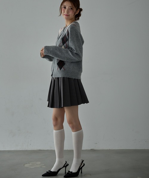 Nadana（ナダナ）の「プリーツミニスカート（スカート・レディース・チャコールグレー/ネイビー・FREE）」の22枚目の写真