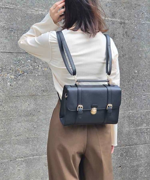 Bleu Bleuet(ブルーブルーエ)の「差し込み金具3Wayサッチェルバッグ(バックパック/リュック・レディース・ブラウン/ブラック・FREE)」の2枚目の写真