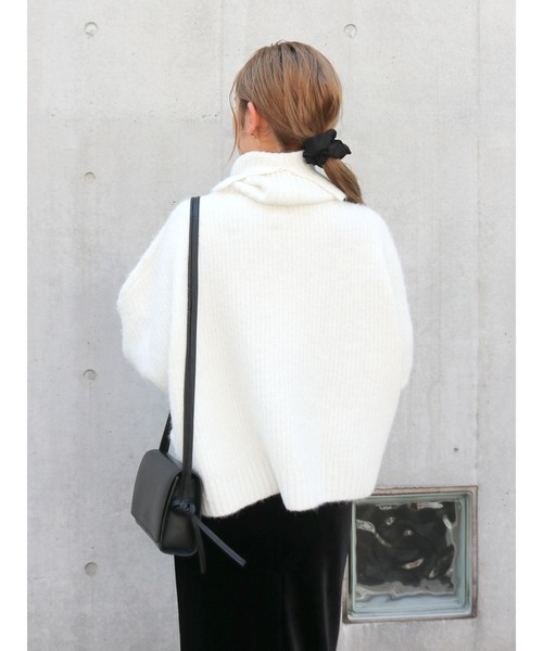 Ungrid（アングリッド）の「ハイネックルーズニット（ニット/セーター・レディース・ピンク/ライトブルー/オフホワイト/チャコールグレー・FREE）」の19枚目の写真