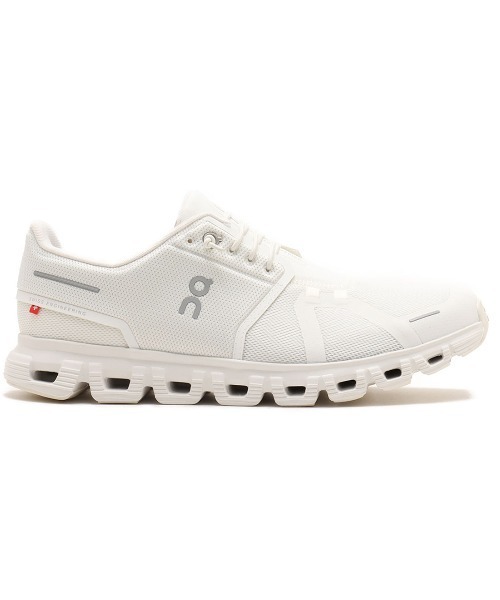On(オン)の「On Cloud 6 M / オン クラウド 6(スニーカー・メンズ・ホワイト・30.0cm/29.0cm/28.5cm/28.0cm/27.5cm/27.0cm/26.5cm/26.0cm/25.5cm)」の5枚目の写真