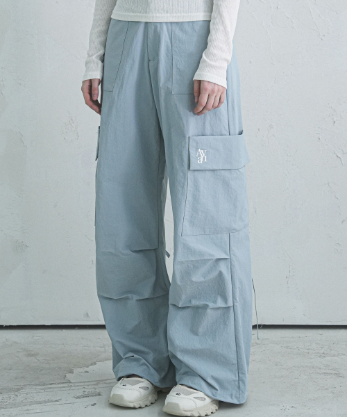 AVANDRESS(アバンドレス )の「ローウェル バックストリングパンツ - 5COL(スウェットパンツ・レディース・スカイブルー/ブラック/チャコール/ピンク/ホワイト・SMALL/MEDIUM/LARGE)」の6枚目の写真