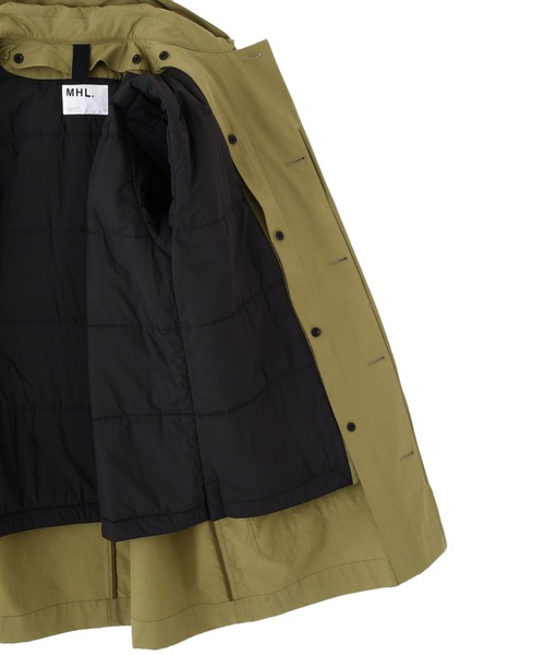 MHL.（エムエイチエル）の「BRUSHED COTTON CANVAS（ダウンジャケット/コート・メンズ・カーキ/チャコール・SMALL/MEDIUM/LARGE）」の3枚目の写真