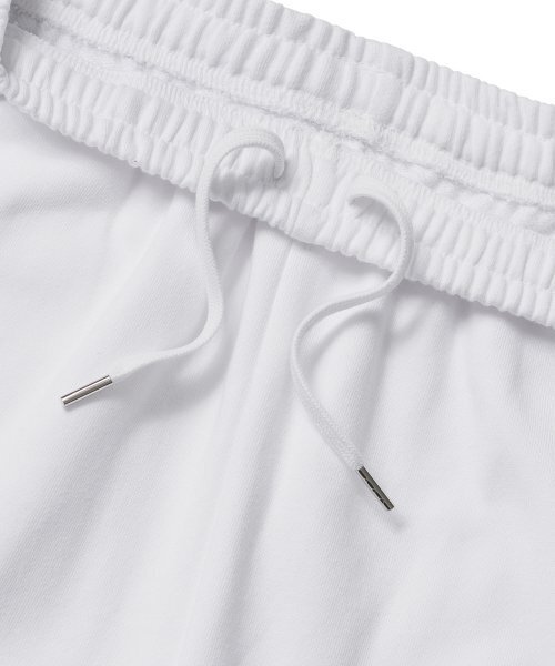 MUSINSA STANDARD WOMAN（ムシンサスタンダードウーマン）の「ウィメンズリラックスドラウンジスウェットパンツ[ホワイト]（スウェットパンツ・レディース・その他・SMALL/MEDIUM/LARGE/X-SMALL）」の4枚目の写真