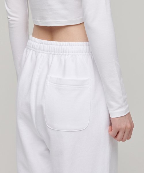 MUSINSA STANDARD WOMAN（ムシンサスタンダードウーマン）の「ウィメンズリラックスドラウンジスウェットパンツ[ホワイト]（スウェットパンツ・レディース・その他・SMALL/MEDIUM/LARGE/X-SMALL）」の6枚目の写真
