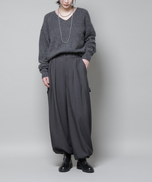 NANO universe(ナノユニバース)の「ヘリンボンツイードペインタードロストパンツ(スラックス・レディース・グレー/チャコール・S/M)」の1枚目の写真