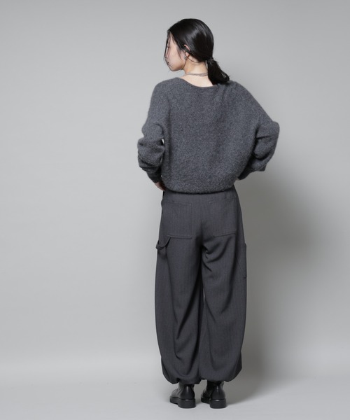 NANO universe(ナノユニバース)の「ヘリンボンツイードペインタードロストパンツ(スラックス・レディース・グレー/チャコール・S/M)」の13枚目の写真