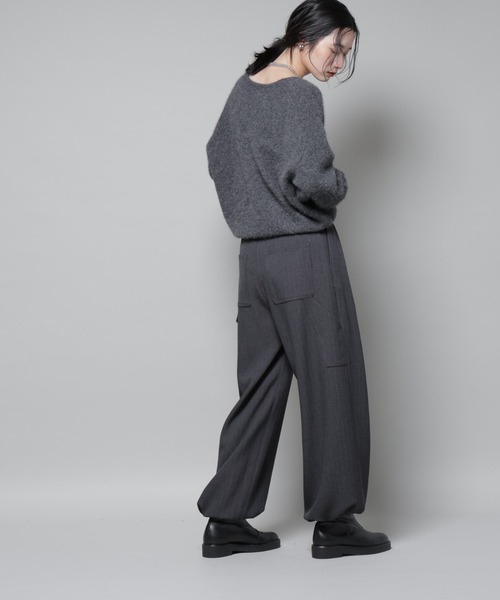 NANO universe(ナノユニバース)の「ヘリンボンツイードペインタードロストパンツ(スラックス・レディース・グレー/チャコール・S/M)」の14枚目の写真