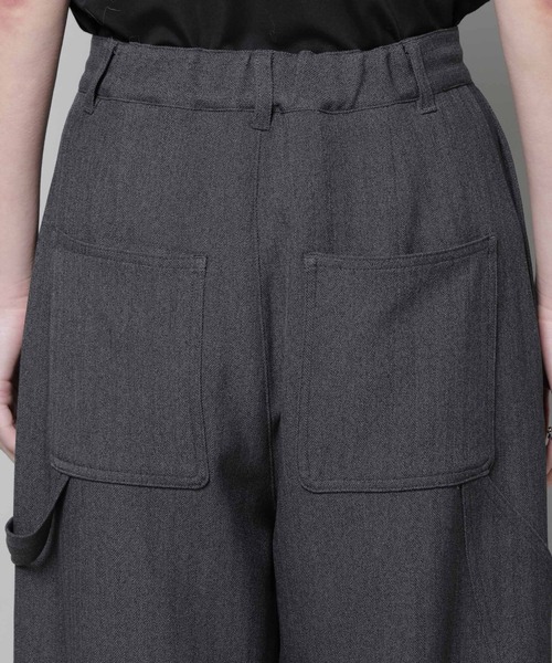 NANO universe(ナノユニバース)の「ヘリンボンツイードペインタードロストパンツ(スラックス・レディース・グレー/チャコール・S/M)」の22枚目の写真