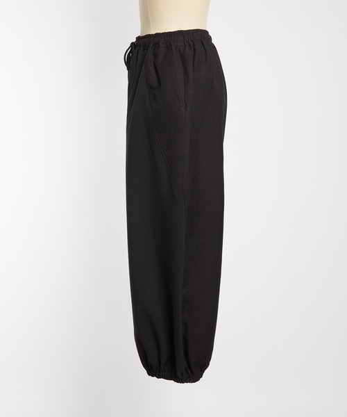 gomme（ゴム）の「リネンレーヨンゲーミングパンツ（その他パンツ・レディース・グリーン/ブラック/チャコールグレー・MEDIUM）」の14枚目の写真