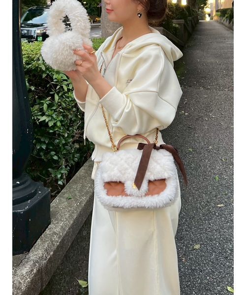 LILY BROWN（リリーブラウン）の「【LILY BROWN×MARY QUANT】チェーンショルダーバッグ（ショルダーバッグ・レディース・キャメル/ホワイト/ブラック・F）」の7枚目の写真