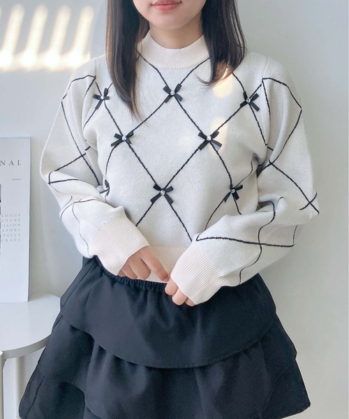 AS KNOW AS plus（アズノゥアズプラス）の「♪選べるアソートデザイン ニットプルオーバー(キラキラリボン・カレッジロゴ）（ニット/セーター・レディース・レッド系/アイボリー系/ネイビー系/ピンク系・FREE）」の6枚目の写真