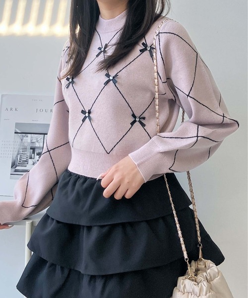 AS KNOW AS plus（アズノゥアズプラス）の「♪選べるアソートデザイン ニットプルオーバー(キラキラリボン・カレッジロゴ）（ニット/セーター・レディース・レッド系/アイボリー系/ネイビー系/ピンク系・FREE）」の10枚目の写真