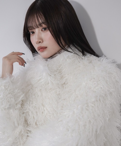 me+em select(ミームセレクト)の「【 2color 】シャギーフェイクファーレディミドルコート / shaggy fake fur lady middle coat(その他アウター・レディース・ブラック/アイボリー・FREE)」の10枚目の写真