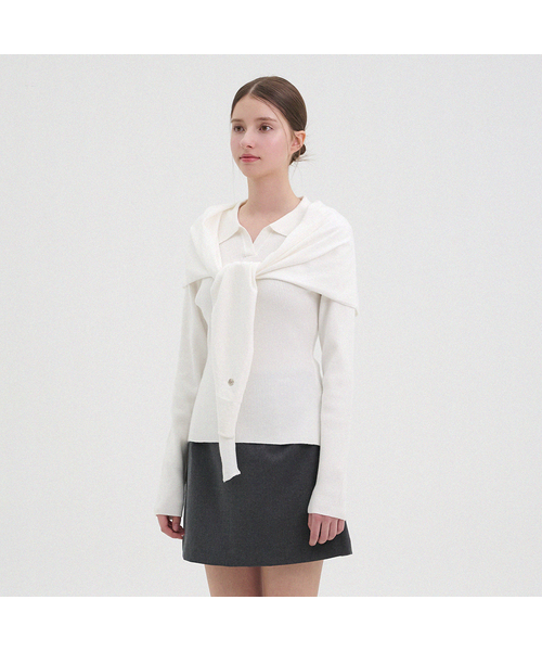 MICANE（ミケーネ）の「メッケンジカラー ニット-スカーフセットアップ（ニット/セーター・レディース・ブラック/クリーム・SMALL/MEDIUM/LARGE/X-LARGE）」の2枚目の写真
