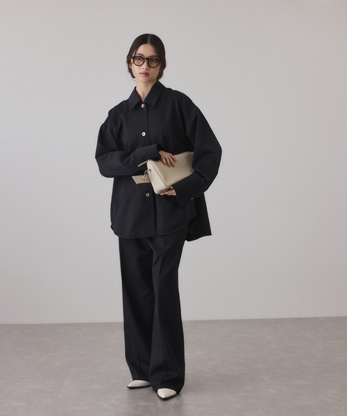 ADAM ET ROPE'（アダムエロペ）の「スプリットレザートップハンドルバッグ（ハンドバッグ・レディース・オフホワイト/ブラック・FREE）」の4枚目の写真