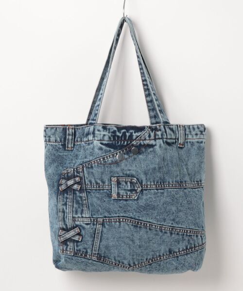 SNOOPY×OLD BETTY'S(スヌーピーカケルオールドベティーズ)の「SNP Remade Denim Tote Bag(トートバッグ・レディース・インディゴブルー・FREE)」の6枚目の写真