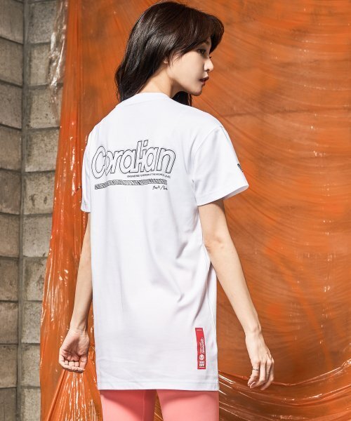 CORALIAN(コラリアン)の「ランオフ レディース アウトライン ルーズフィット 半袖Tシャツ ホワイト(Tシャツ/カットソー・レディース・その他・L/XL/S/M)」の3枚目の写真