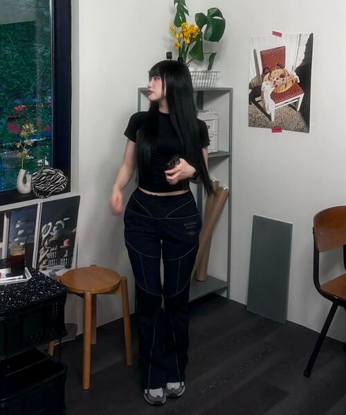 AEIAEIAE（エイエイエ）の「ブーツカットパンツ[ブラック]（その他パンツ・レディース・その他・1/2）」の7枚目の写真