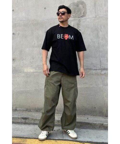 BEOM(ボム)の「白ロゴオーバーサイズTシャツブラック(Tシャツ/カットソー・メンズ・その他・1/2)」の17枚目の写真