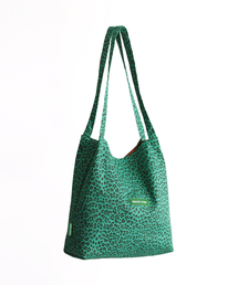boxy bag 53 - leopard green