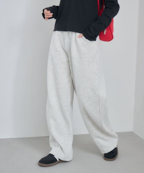 RETRO GIRL(レトロガール)の「裏起毛スウェットPT(スウェットパンツ・レディース・ブラック/ダークグレー/ホワイト系その他・FREE)」の20枚目の写真
