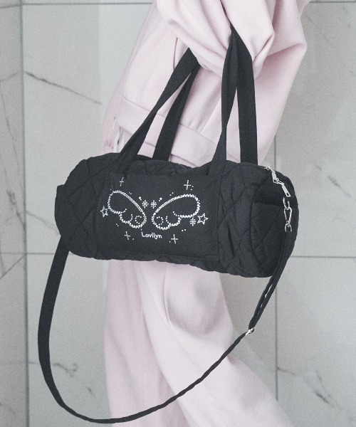 Lovilyn（ラヴィリン）の「エンジェルモチーフボストンバッグ（ショルダーバッグ・レディース・ブラック/ホワイト/ピンク・FREE）」の2枚目の写真