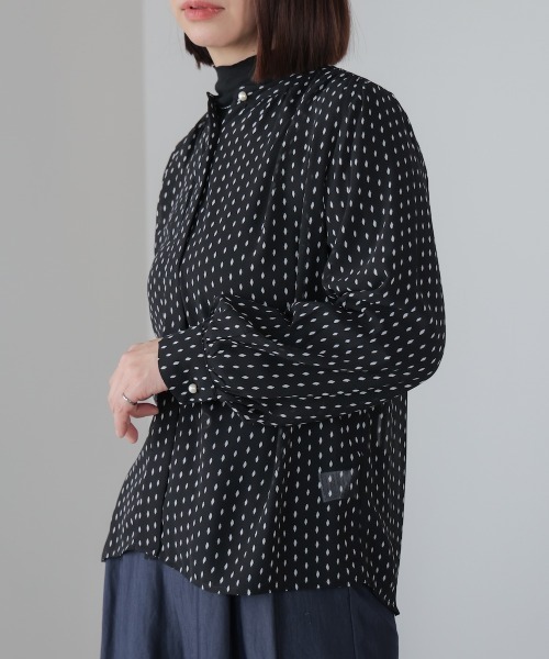 Bou Jeloud（ブージュルード）の「パターンシフォンブラウス（シャツ/ブラウス・レディース・アイボリー/ブラック・38）」の17枚目の写真