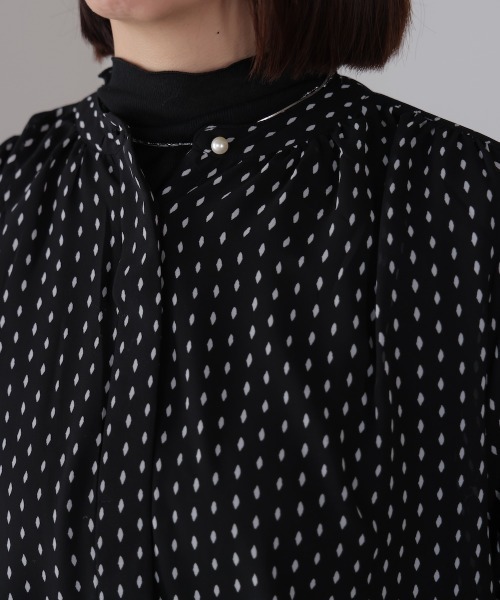 Bou Jeloud（ブージュルード）の「パターンシフォンブラウス（シャツ/ブラウス・レディース・アイボリー/ブラック・38）」の20枚目の写真