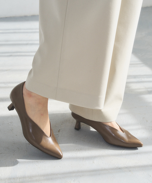 LE TALON(ルタロン)の「《追加》4.5cmポインテッドハイバンプパンプス(パンプス・レディース・ブラック系その他/ベージュ/ウッド・25cm/24.5cm/24cm/23.5cm/23cm/22.5cm/22cm/21.5/21/25.5cm)」の17枚目の写真