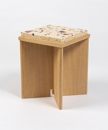 ZOZOVILLA（ゾゾヴィラ）の「帝劇テラゾーテーブル（レガシーベージュ）（家具）」