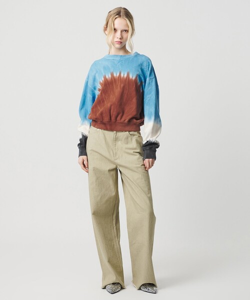 ATTISESSION(アティセッション)の「<ATTISESSION>タイダイ スウェット トップス(スウェット・レディース・ダークブラウン/オリーブ・FREE)」の8枚目の写真
