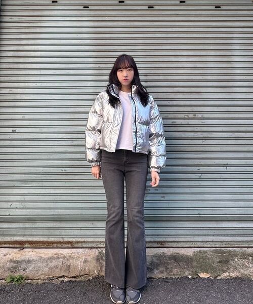 URBAN PLAYERS(アーバンプレイヤーズ)の「ジョリーグロッシー クロップパディング (シルバー)(ダウンジャケット/コート・レディース・その他・FREE)」の6枚目の写真