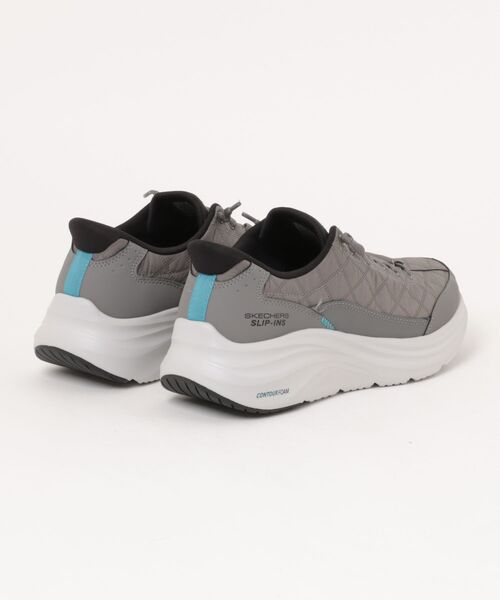 SKECHERS（スケッチャーズ）の「《SKECHERS》CONTOUR FOAM-COZY FIT（スリッポン・レディース・ブラック×ブラック/グレー系その他・25.5cm/26.0cm/26.5cm/27.0cm/27.5cm/28.0cm）」の4枚目の写真