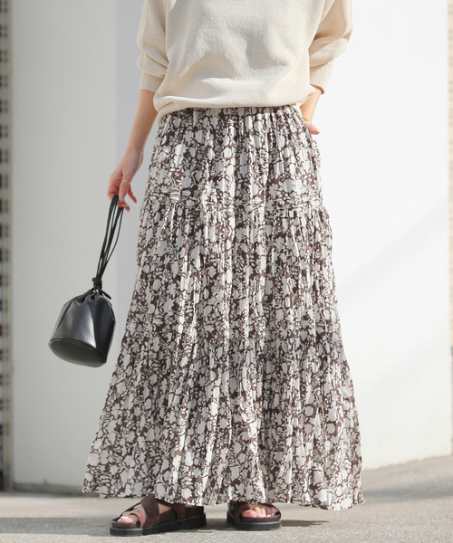 JOURNAL STANDARD relume（ジャーナルスタンダード　レリューム）の「《WEB限定追加 / 新色》コットンボイルクリンクルティアードスカート（柄）（スカート・レディース・サックスブルー/ブラック系その他/グリーン系その他/ブラウン・FREE）」の18枚目の写真