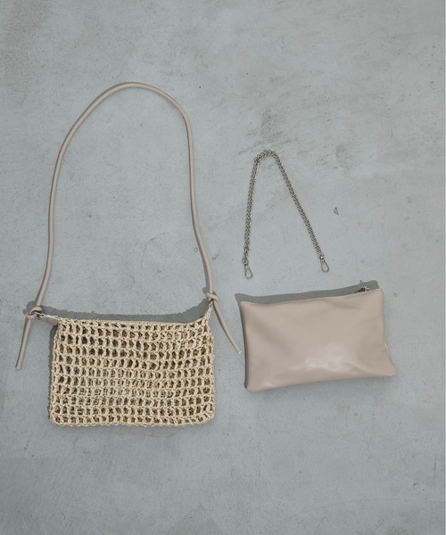 THE YOn（ザヨン）の「チェーンストラップ雑材メッシュバッグ（ハンドバッグ・レディース・ナチュラル/レッド/ブラウン・FREE）」の11枚目の写真