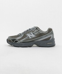 <New Balance>740 スニーカー