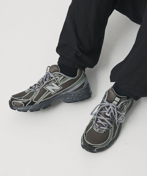 NEW BALANCE(ニューバランス)の「<New Balance>740 スニーカー(スニーカー・メンズ・グレー系・28cm/26.5cm/25cm/28.5cm/27.5cm/29cm/26cm/27cm/25.5cm)」の2枚目の写真