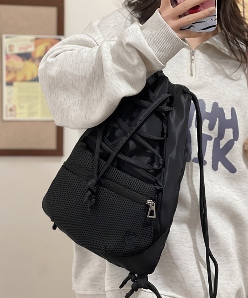 SHEPP（シープ）の「ドローストリング ナイロンバックパック ナップザック（バックパック/リュック・メンズ・グレー/ブラック・F）」の3枚目の写真