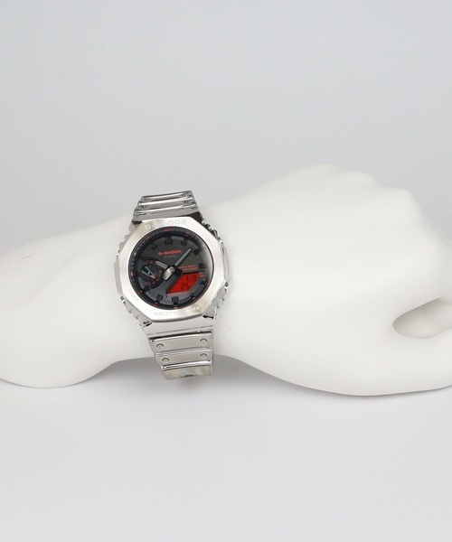 G-SHOCK(ジーショック)の「FINE METALLIC SERIES / GM-2100YRA-8AJF(アナログ腕時計・メンズ・シルバー・FREE)」の12枚目の写真