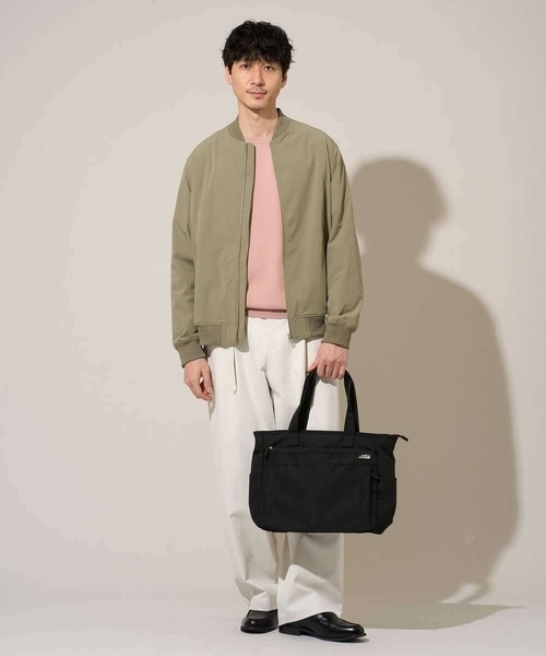 a.v.v(アーヴェヴェ)の「軽やかに着れる春夏ニット 【洗濯機で洗える】タックメッシュクルーネックニット(ニット/セーター・メンズ・ピンク/ホワイト/ミント・46/48)」の5枚目の写真