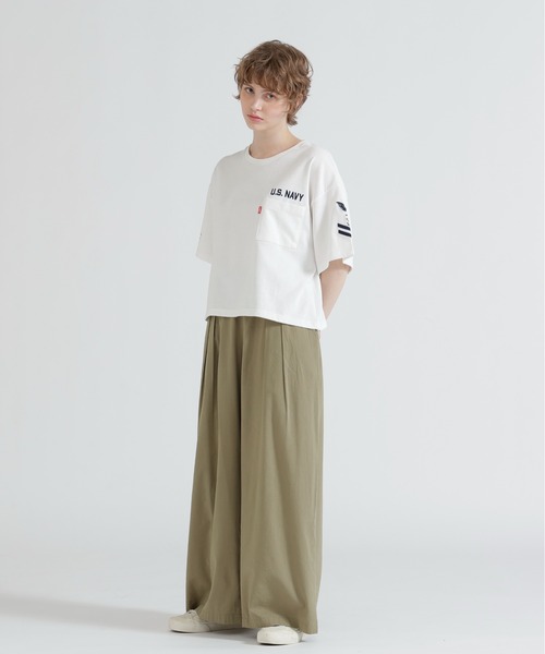 AVIREX(アヴィレックス)の「DESIGN BELT TUCK DETAIL PANTS(その他パンツ・レディース・ブラック/オリーブ/レンガ・F)」の12枚目の写真