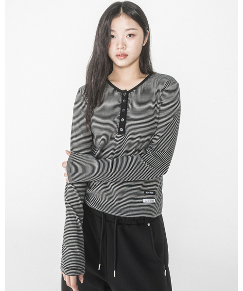 HAVISM(ヘビズム)の「STRIPE HENRY NECK L/S TEE(BLACK)(Tシャツ/カットソー・レディース・その他・ONE SIZE)」の1枚目の写真