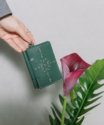 Beau're（ヴュレ）の「【BEAURE/ビュレ】スタッズ フラグメント ケース（カードケース）」