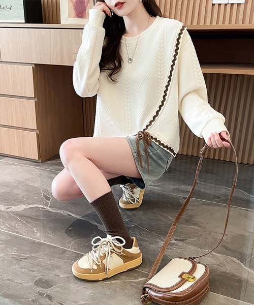 Flugge(フラッジー)の「編みデザインプルオーバー(その他トップス・レディース・アイボリー/ピンク・MEDIUM/LARGE)」の12枚目の写真