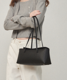 ペブルフラップショルダーブラック