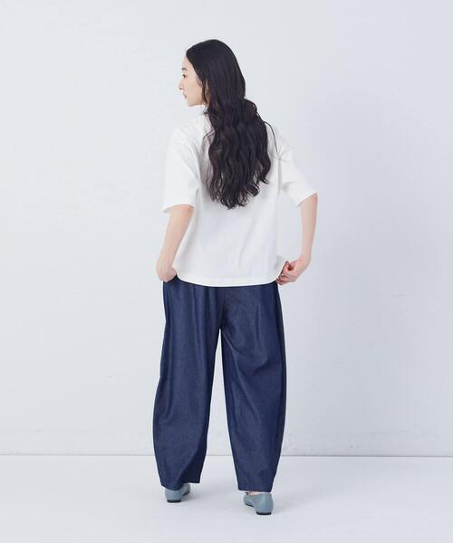 conges payes ADIEU TRISTESSE（コンジェ ペイエ アデュートリステス）の「ベジタブルプリントTシャツ（Tシャツ/カットソー・レディース・オフホワイト/ブラウン/ベージュ・FREE）」の20枚目の写真