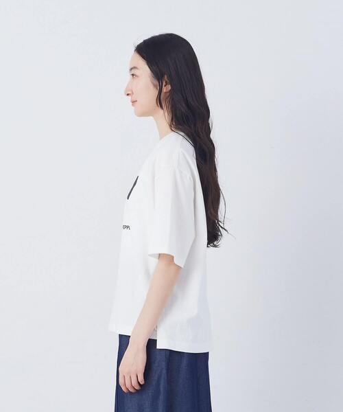 conges payes ADIEU TRISTESSE(コンジェ ペイエ アデュートリステス)の「ベジタブルプリントTシャツ(Tシャツ/カットソー・レディース・オフホワイト/ブラウン/ベージュ・FREE)」の12枚目の写真